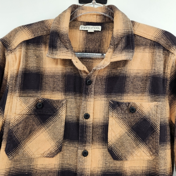 Frye & Co Mens Long Sleeve Button Front Shirt Size Large Tan Black Plaid Flannel - Picture 2 of 8